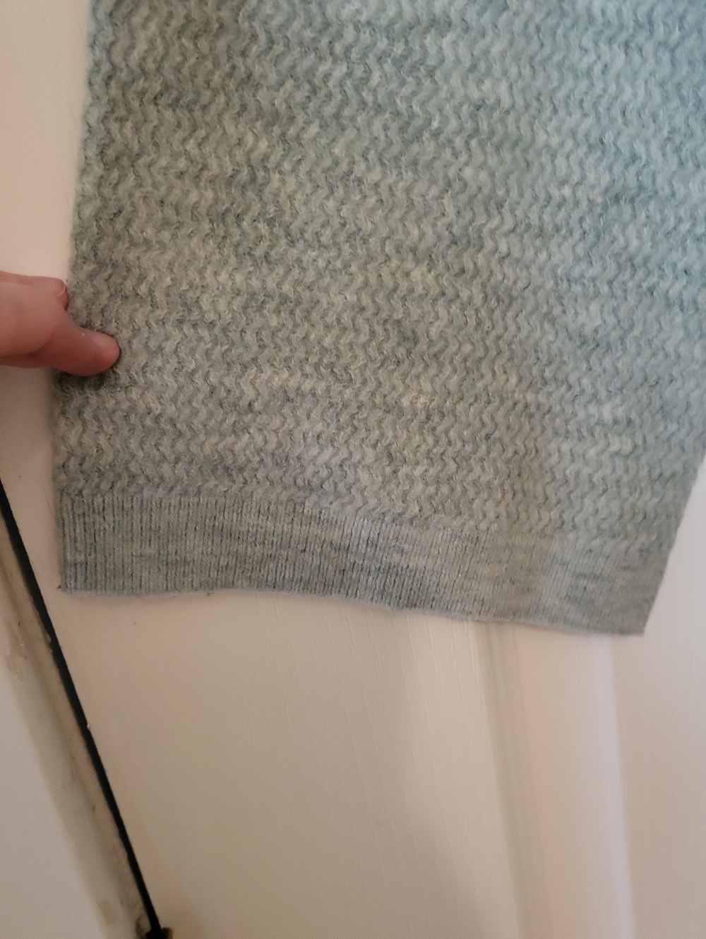 Loft Small Sweater - Picture 2 of 6